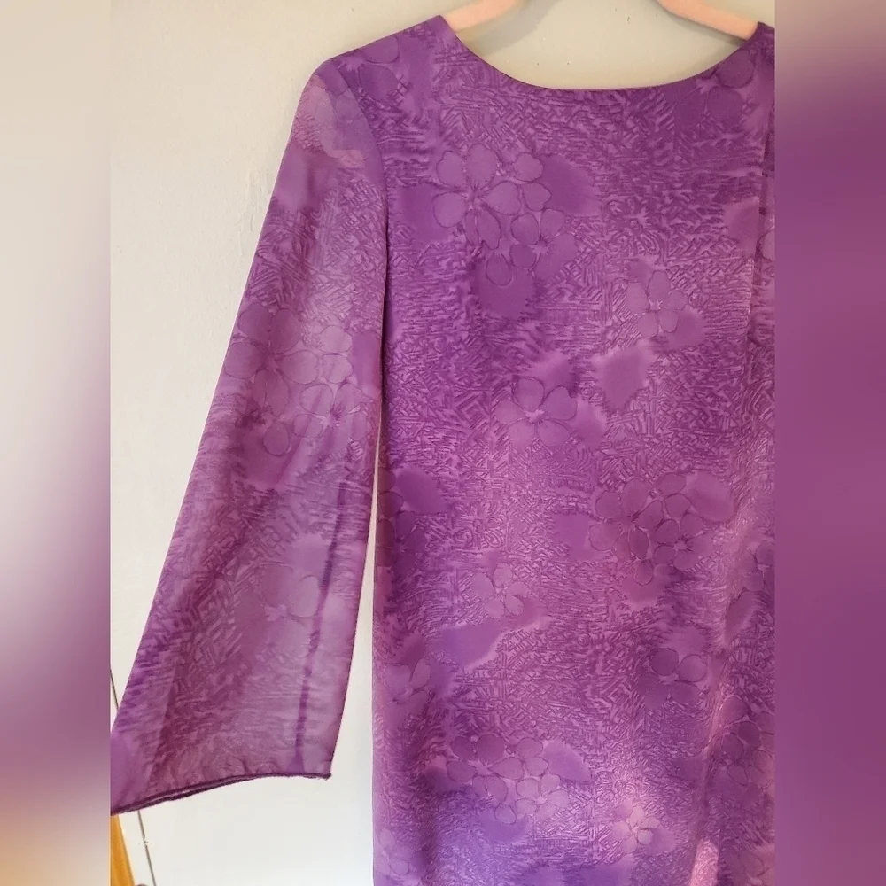 Formal lace Hawaiian purple dress - Picture 3 of 8